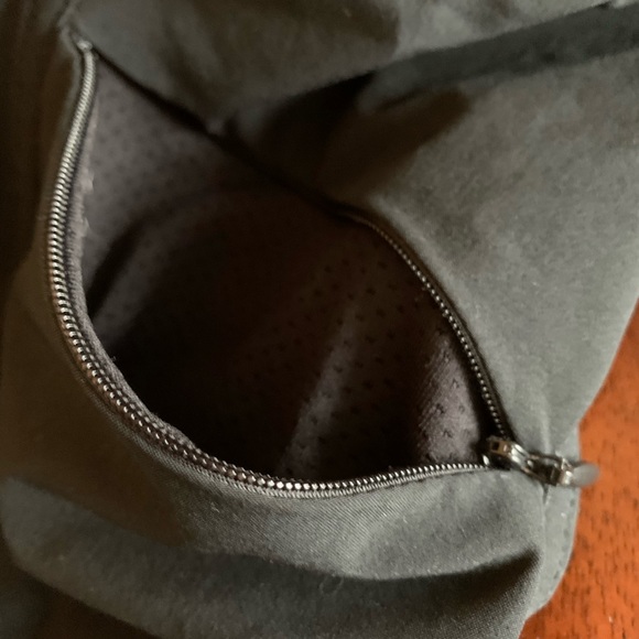 Athletic Wears, Women’s Black Straight Leg Pants, size M - Picture 6 of 7